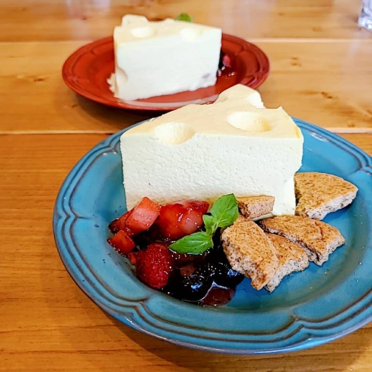 Cheese Cheese Cafe